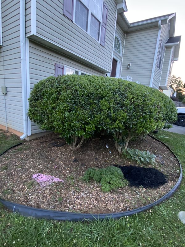 Lawn maintenance in Acworth, GA
